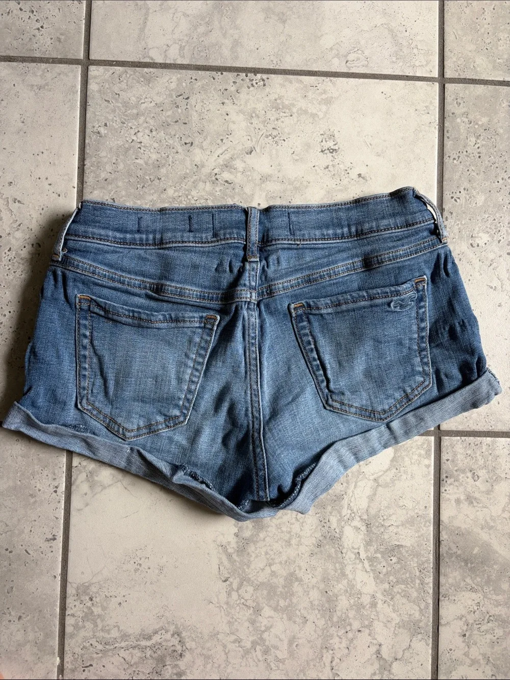 Hollister low rise short- short  Cuffed Denim Shorts